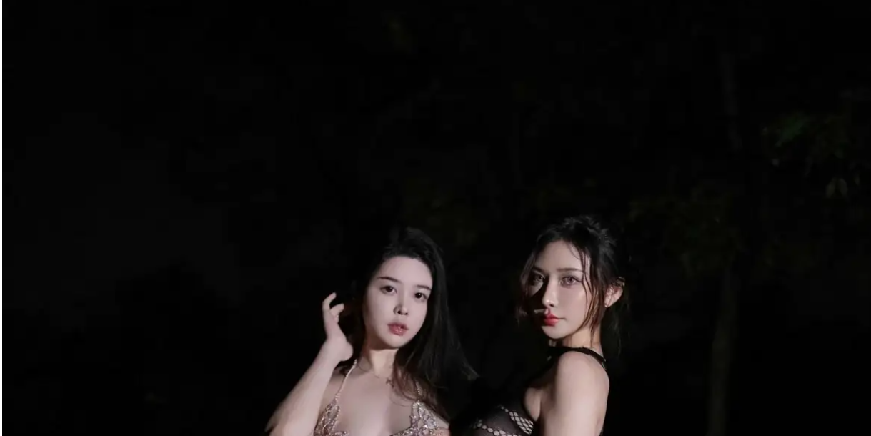 9720_合集樱桃小犊子＆蕾蕾醒了没户外感性拨_