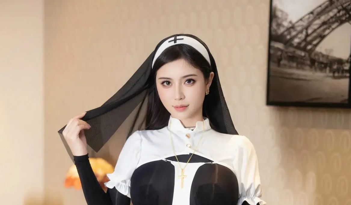 9723_小蛮妖yummy感性修女装配超薄连体黑色的丝秀身材引_