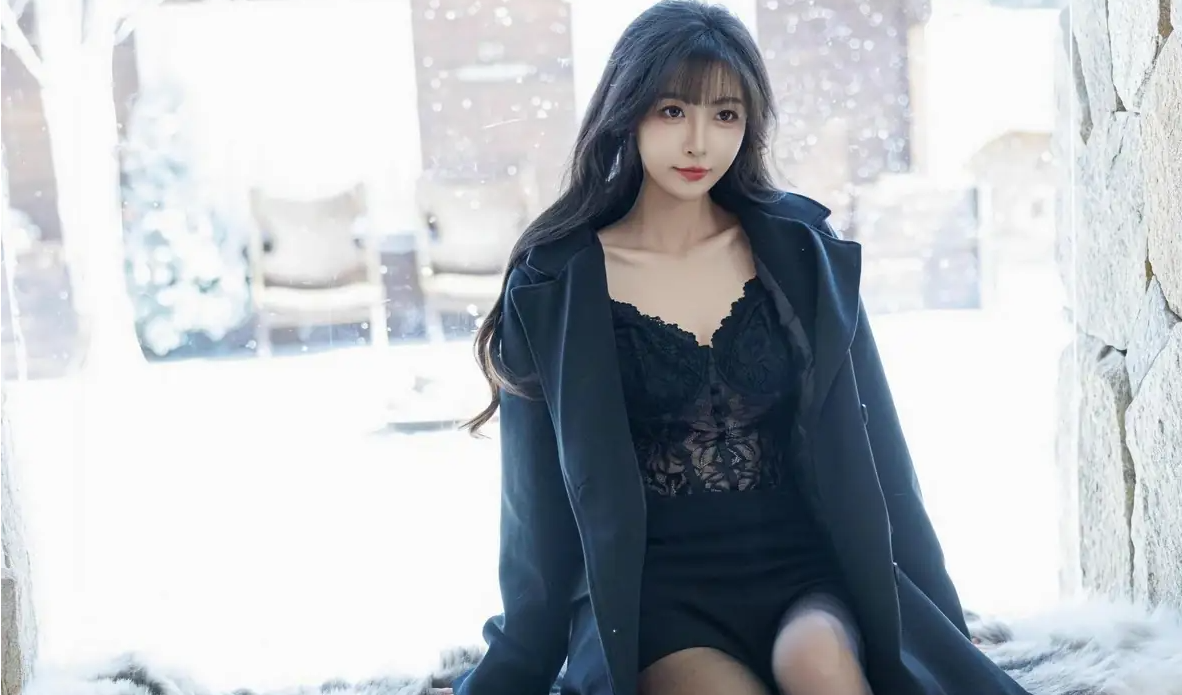 9749_女天使林星阑感性黑色拨人心弦的贴身衣服配超_