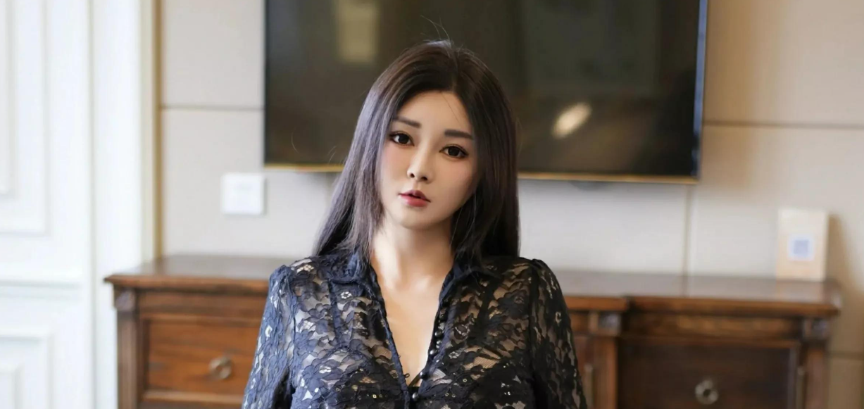 1142_凯竹quinn感性黑色拨人心弦的贴身衣服配黑色_