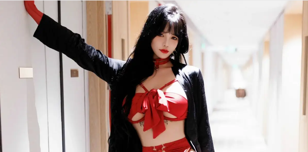 9671_娜比感性红色拨人心弦的贴身衣服配红色_