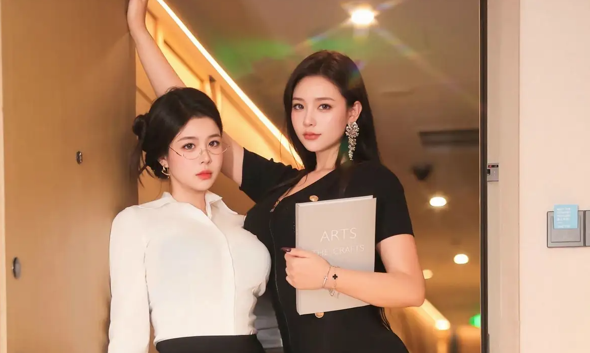9798_新人女天使林若凡f女天使合集房私感性黑色贴身_