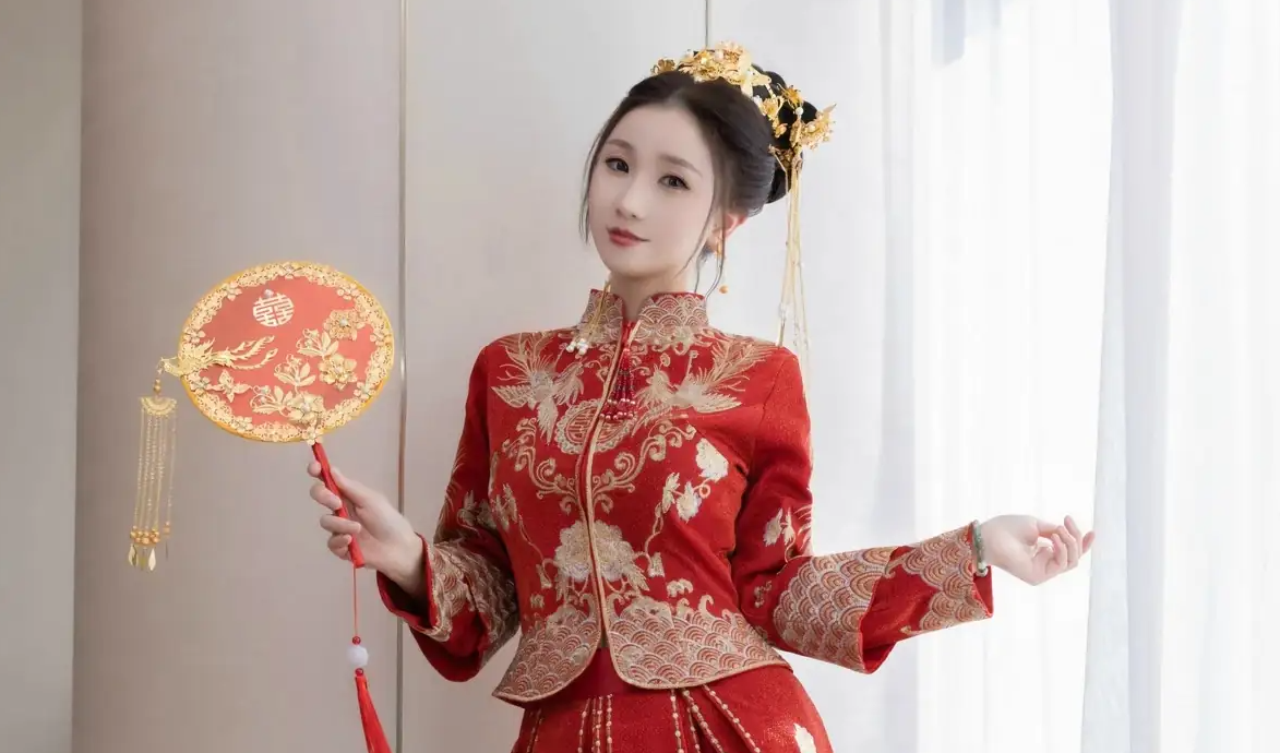 9811_女天使杏子yada感性新娘装红色拨人心弦的贴身衣服_